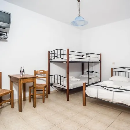 Amodari On The Nocleg ze śniadaniem 3*