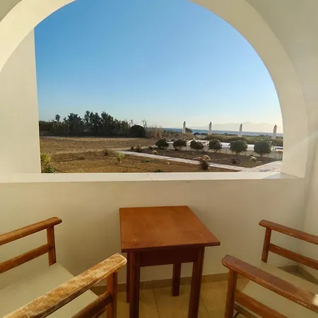 Amodari On The Bed & Breakfast 3*